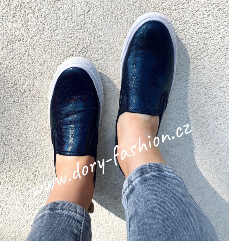 Tmavě modré nazouvací  tenisky SLIP ON NAVY