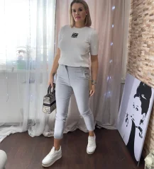 Světle šedé elastické trendy kalhoty CHIC