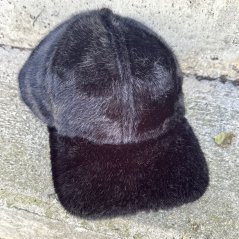 Černá kožešinová kšiltovka LUX FUR