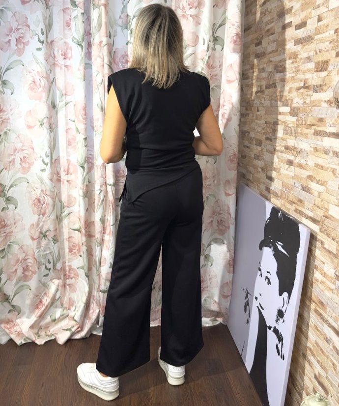 Černá elegantní souprava VEROSE