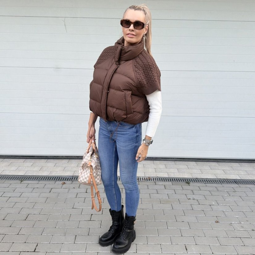 Čokoládově hnědá prémiová péřová vesta s pleteným detailem ASPEN