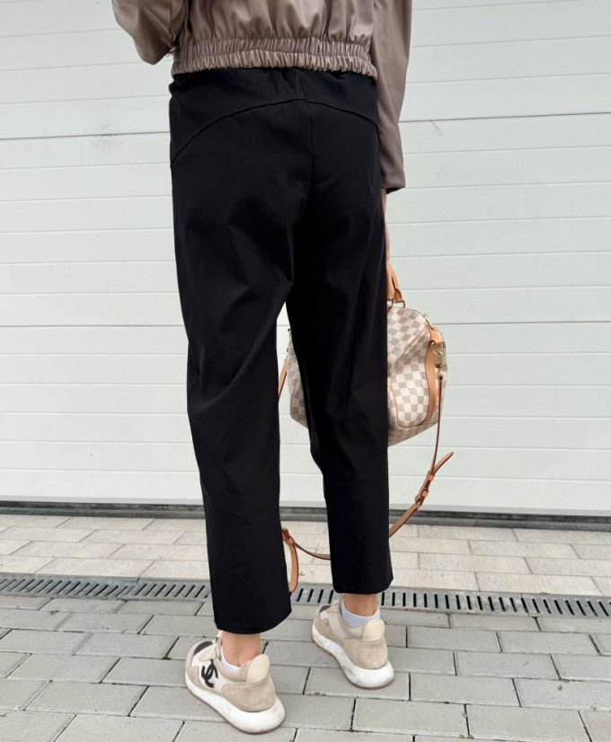 Černé elastické trendy kalhoty LUX ALORA