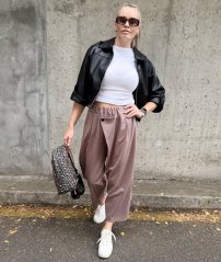 Mokka hnědé stylové kalhoty s překladem LUX LYRA