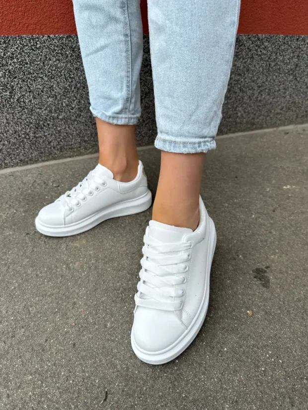 Bílé trendy tenisky LOVE - Velikost:                              36                               