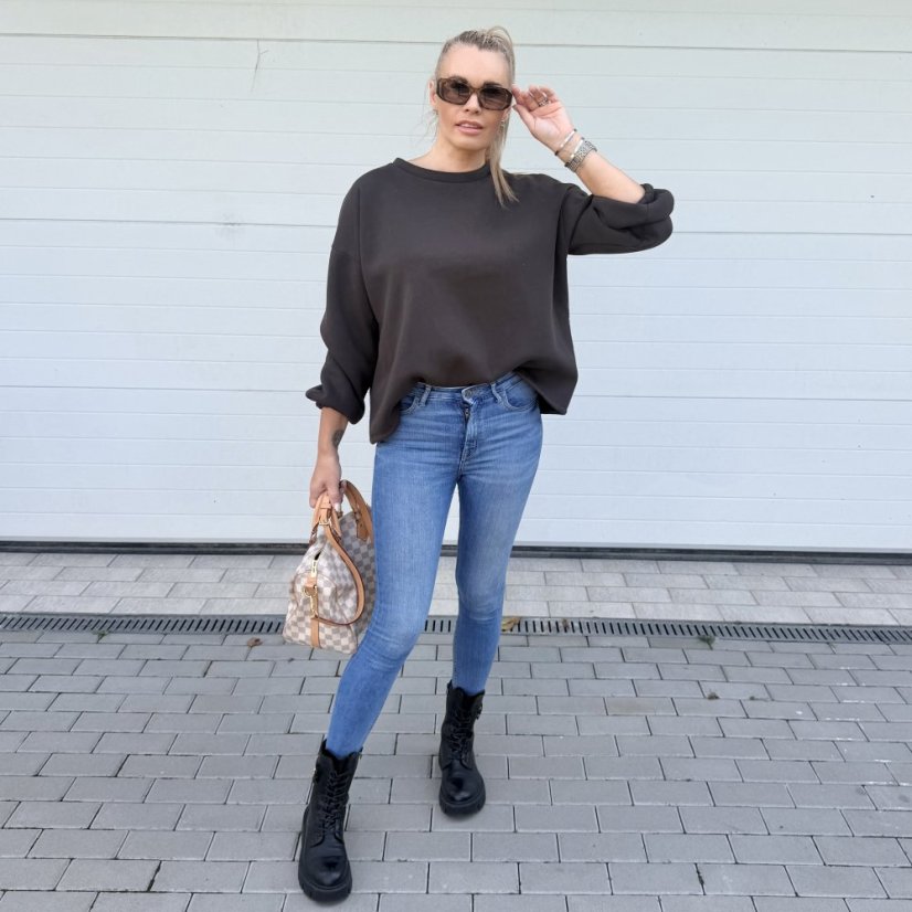 Čokoládově hnědá prémiová mikina s béžovým nápisem DOG MOM