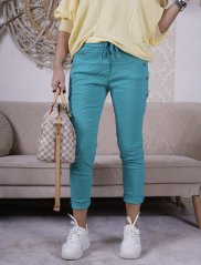 Tyrkysové elastické mačkané kalhoty zdobené knoflíky BOTTOM