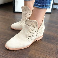 Kotníkové boty DELICATE