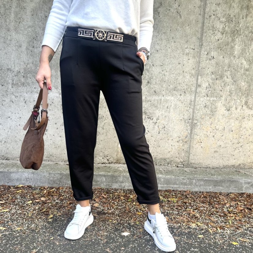 Černé kalhoty z máslového materiálu VERSON