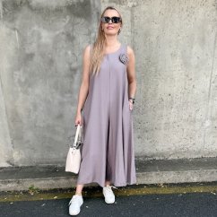 Mokka hnědý vzdušný overal s broží BELLE ROSE
