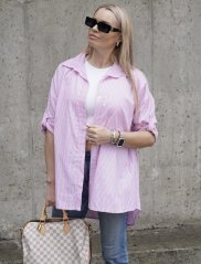 Bílá oversize košile s růžovým proužkem VELVET