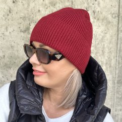 Burgundy červená stylová pletená čepice COZY KNIT