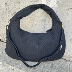 Černá trendy kabelka VENET