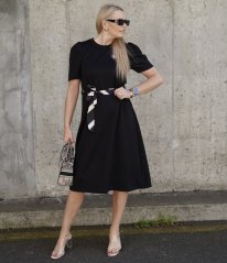Černé midi šaty z máslového materiálu s páskem PURE LINE