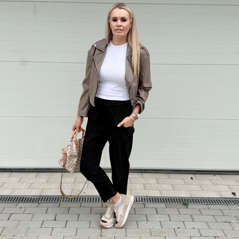 Černé elastické trendy kalhoty LUX ALORA