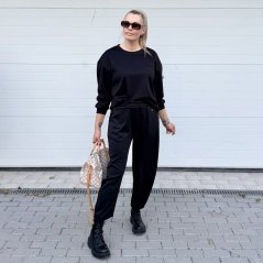 Černá stylová souprava z máslového materiálu LOUNGE