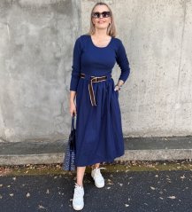 Tmavě modré dlouhé kombinované šaty s páskem EVELYN