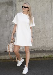 Bílé basic oversize šaty z máslového materiálu RELAX