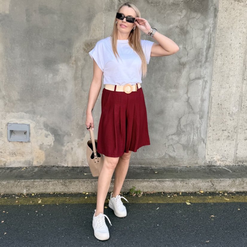 Burgundy červené stylové bermudy se sklady a elastickým páskem SANDY