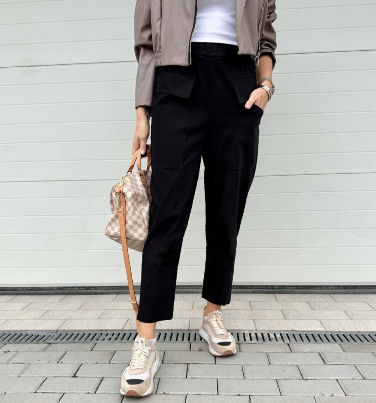Černé elastické trendy kalhoty LUX ALORA