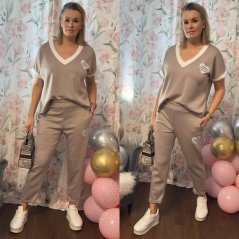 Mokka hnědá stylová souprava s bílým lemem STYLISH LOVE