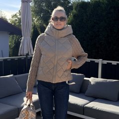 Mokka hnědá trendy bunda s pletenými rukávy KENDRA