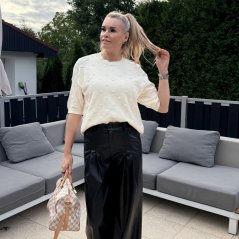 Krémový stylový svetr s puclíky BUBBLES