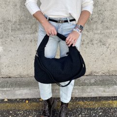 Černá trendy kabelka VENET