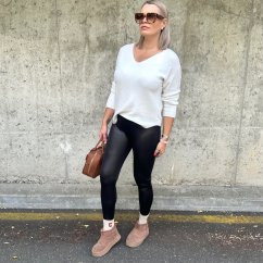 Černé lesklé leginy koženého vzhledu DIEMPRE