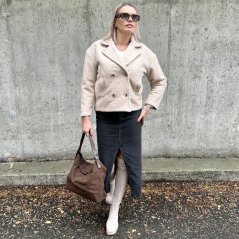 Světle béžový krátký kabátek VERONA