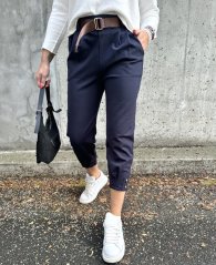 Tmavě modré kalhoty s hnědým páskem AUTUMN