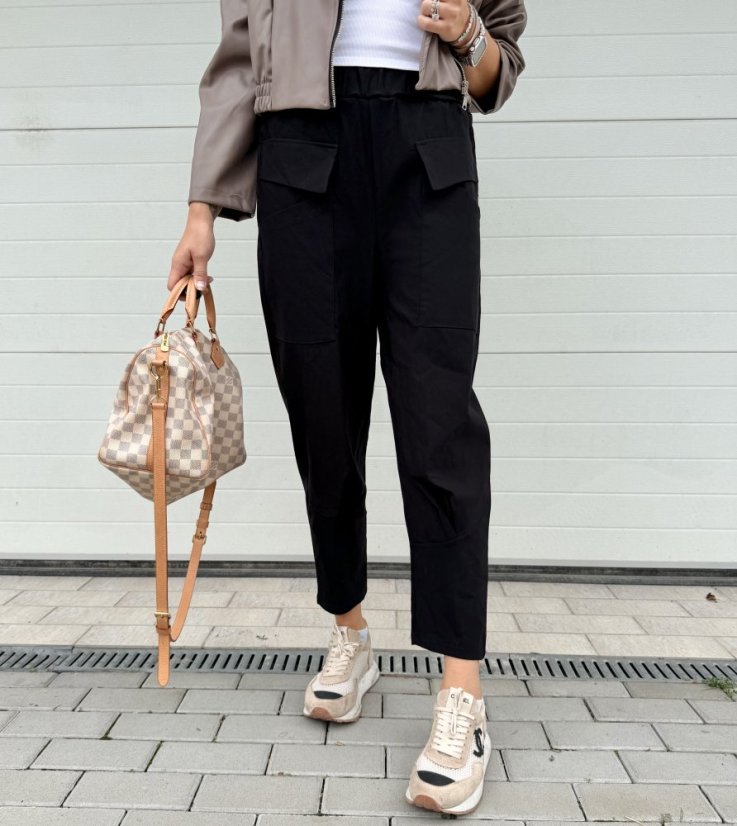Černé elastické trendy kalhoty LUX ALORA